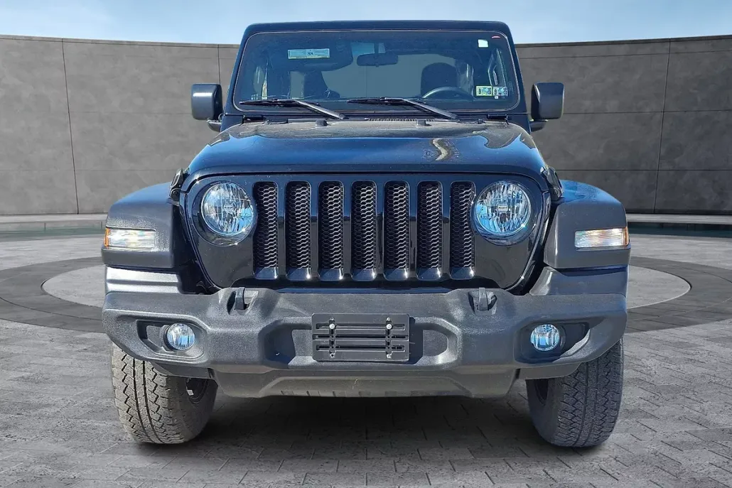 2021 Jeep Wrangler Sport S photo 1