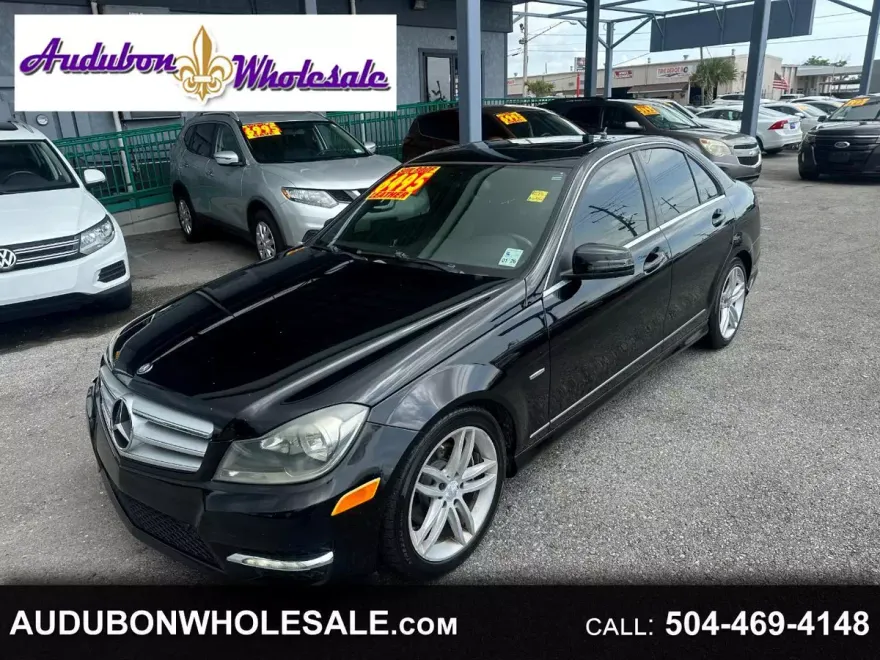 2012 Mercedes Benz C 250 Sport photo 1