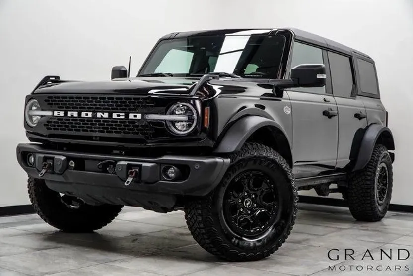 2023 Ford Bronco Wildtrak photo 1