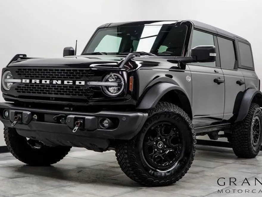 2023 Ford Bronco Wildtrak photo 1