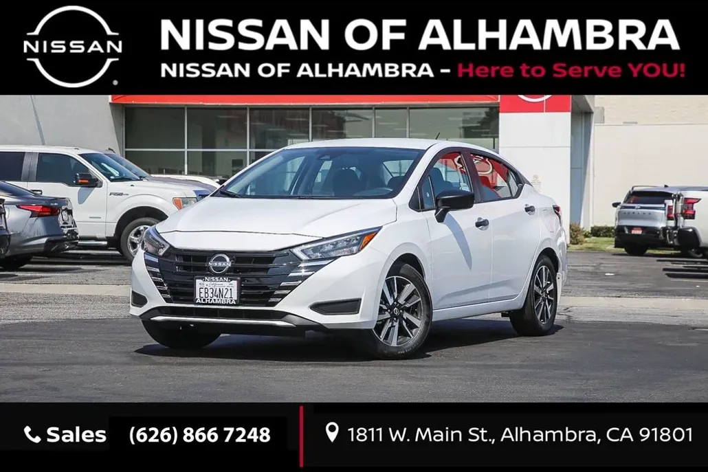 2025 Nissan Versa S photo 1