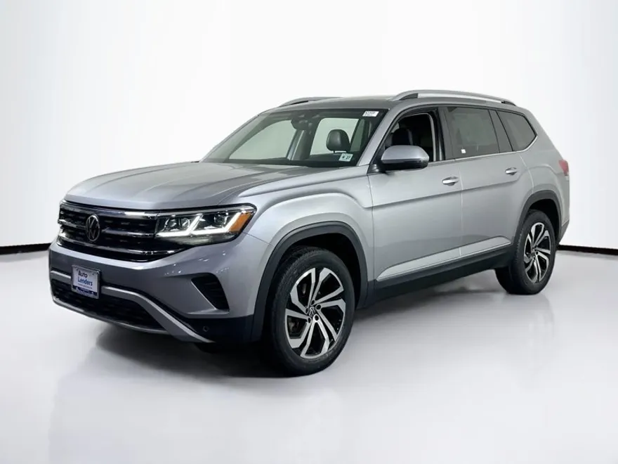 2022 Volkswagen Atlas SEL photo 1