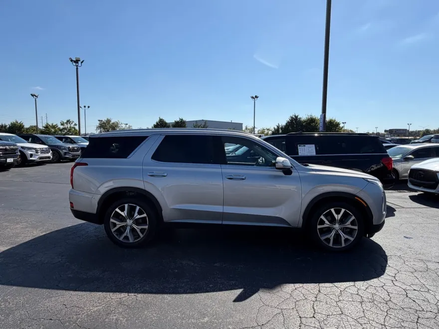 2022 Hyundai Palisade SEL photo 1