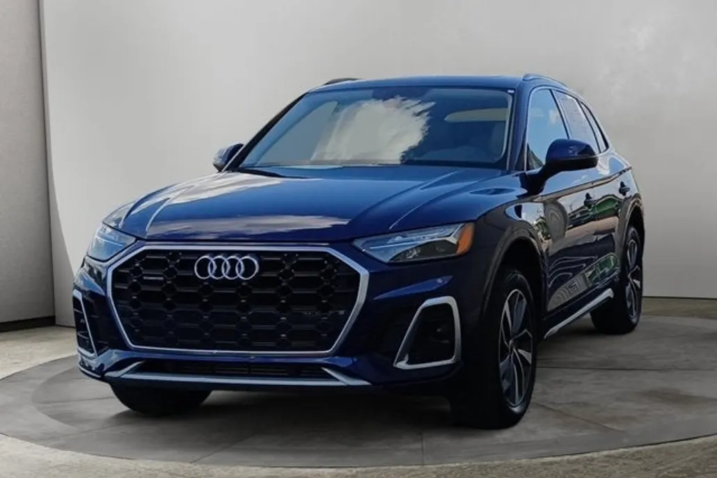 2024 Audi Q5 S line Premium photo 1