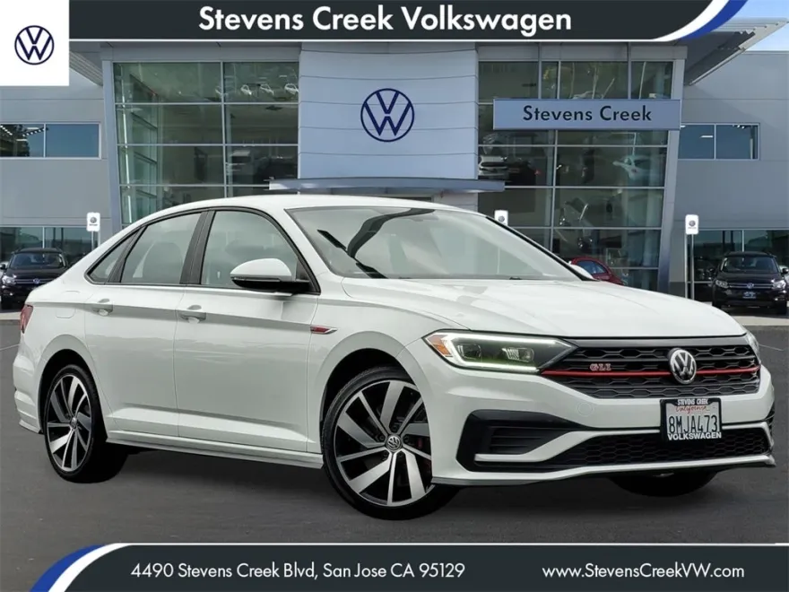 2019 Volkswagen Jetta GLI 2.0T S photo 1