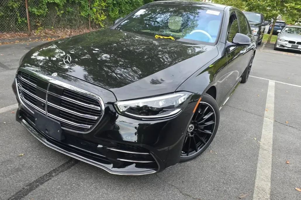 2023 Mercedes Benz S 580 4MATIC photo 1