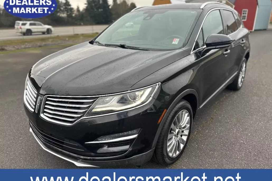 2015 Lincoln MKC Select photo 1