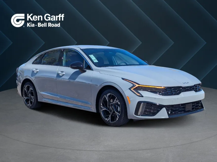 2026 Kia K5 GT-Line photo 1
