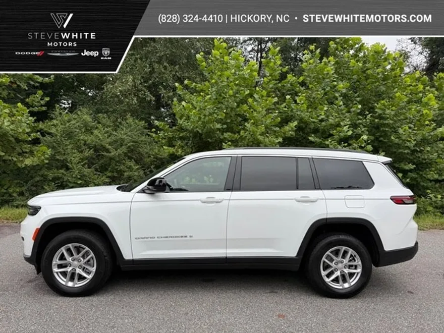 2025 Jeep Grand Cherokee Laredo X photo 1