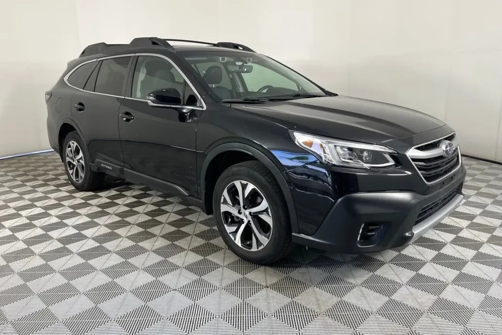 2021 Subaru Outback Limited XT photo 1