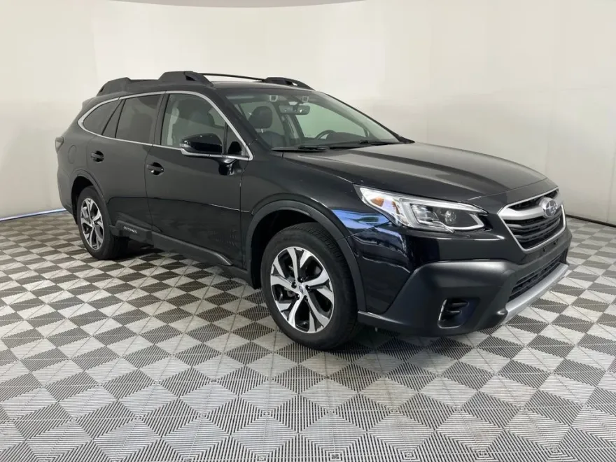 2021 Subaru Outback Limited XT photo 1