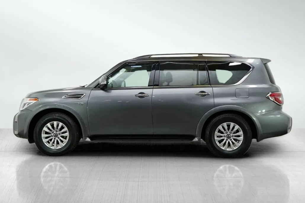 2020 Nissan Armada SV photo 1