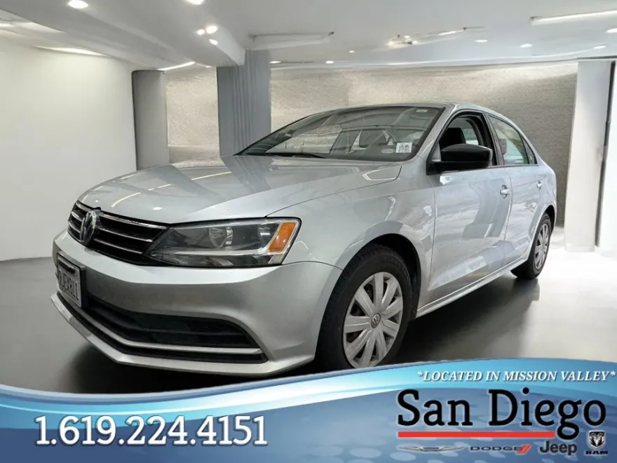 2015 Volkswagen Jetta 2.0 S photo 1
