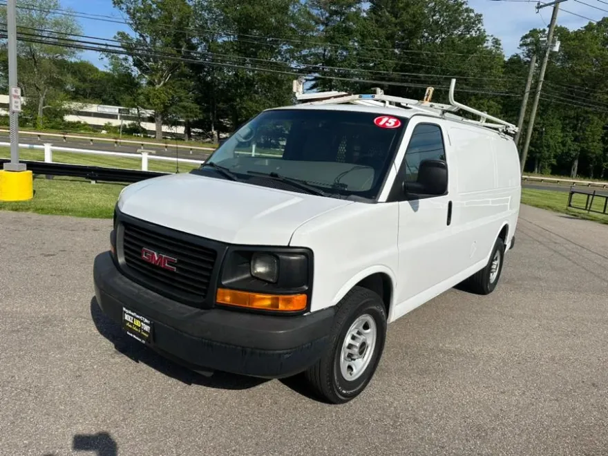 2015 Gmc Savana 2500 Cargo photo 1