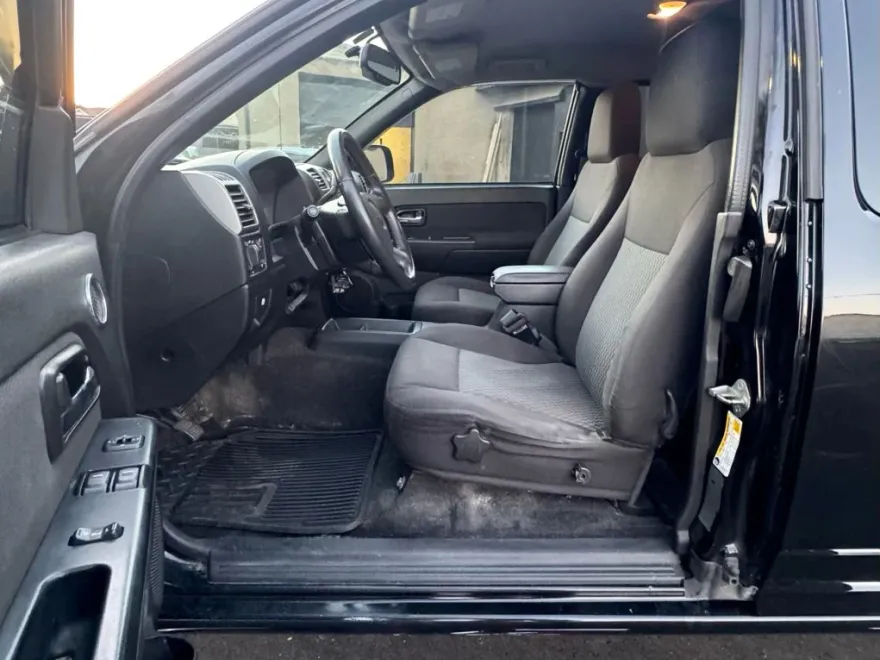 2012 Chevrolet Colorado LT photo 1