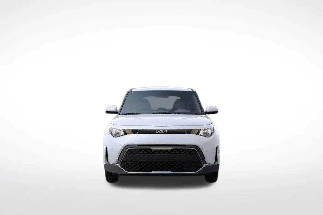 2025 Kia Soul S photo 1