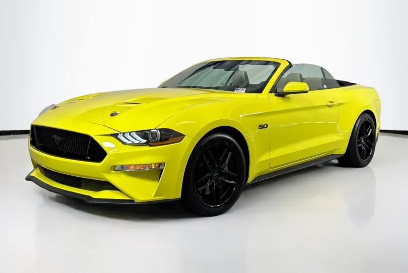 2021 Ford Mustang GT Premium photo 1