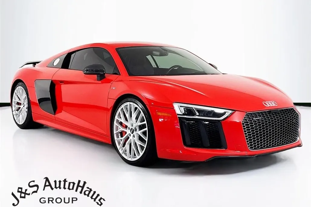 2017 Audi R8 5.2 Plus Quattro photo 1