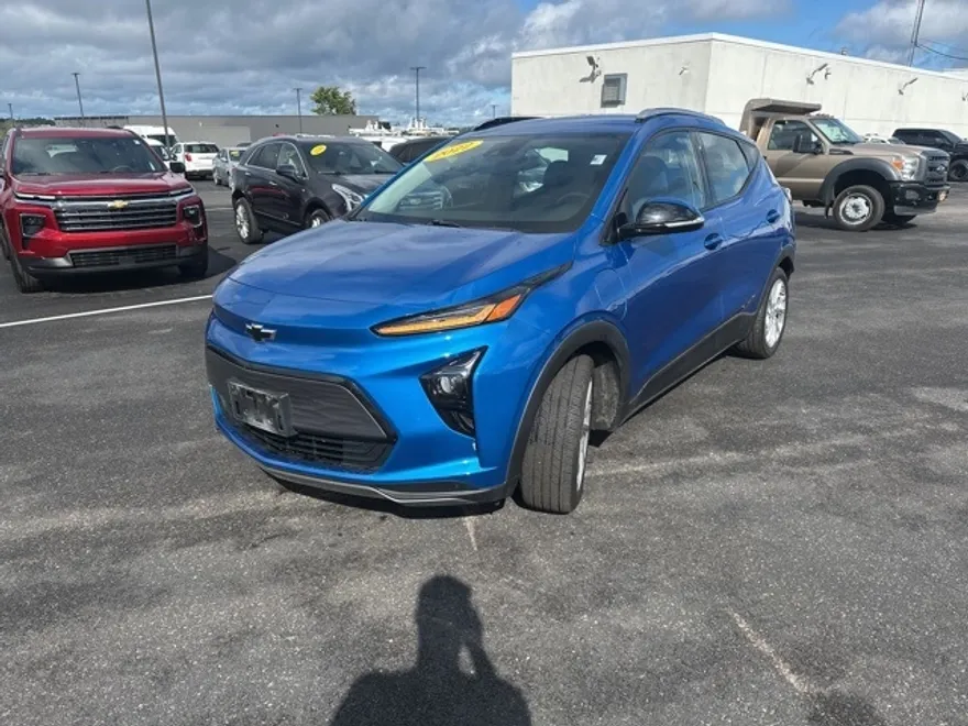 2022 Chevrolet Bolt EUV photo 1