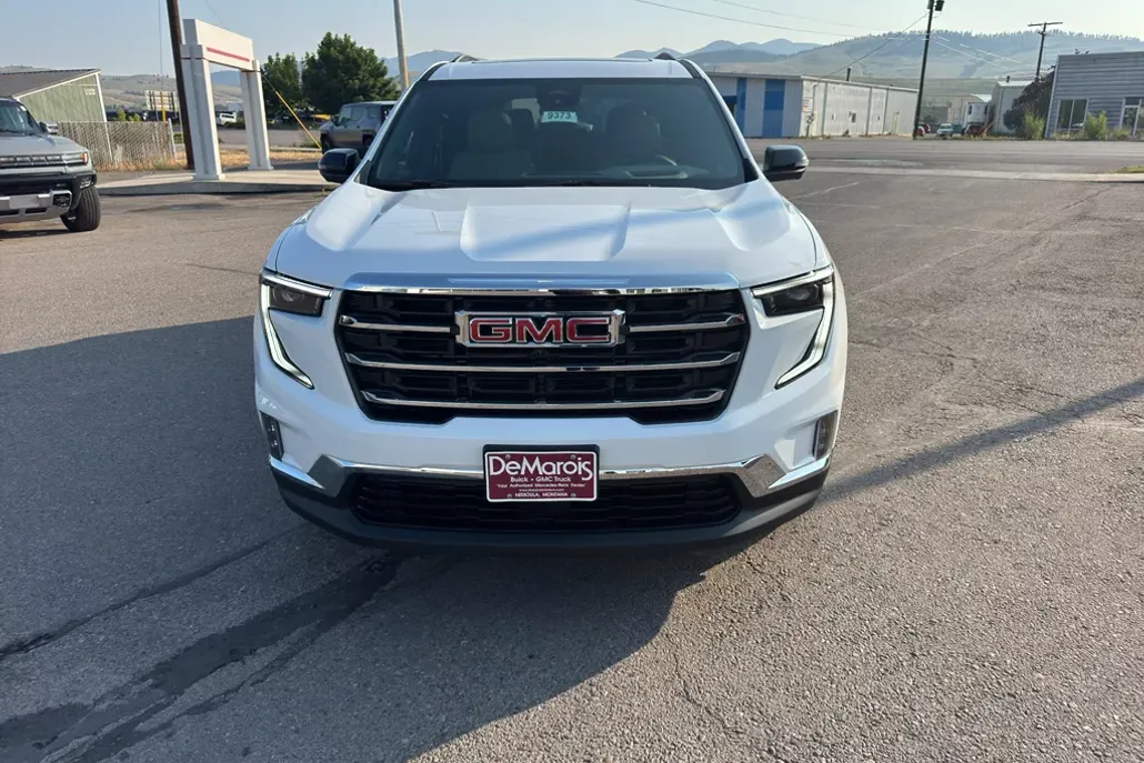 2025 Gmc Acadia Elevation photo 1
