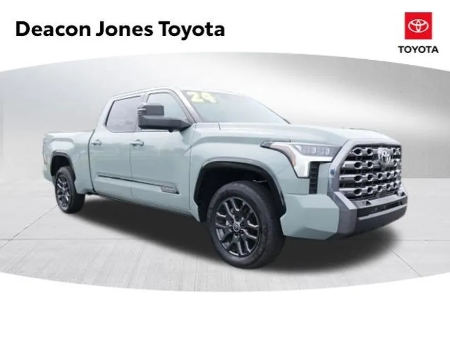 2024 Toyota Tundra Platinum photo 1