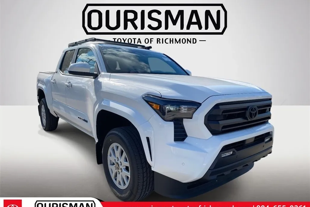 2025 Toyota Tacoma SR5 photo 1