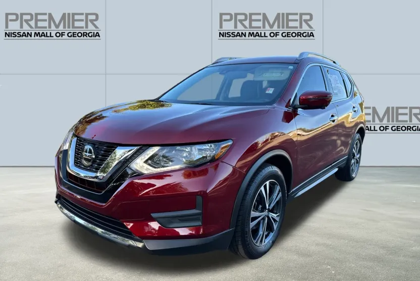2020 Nissan Rogue SV photo 1