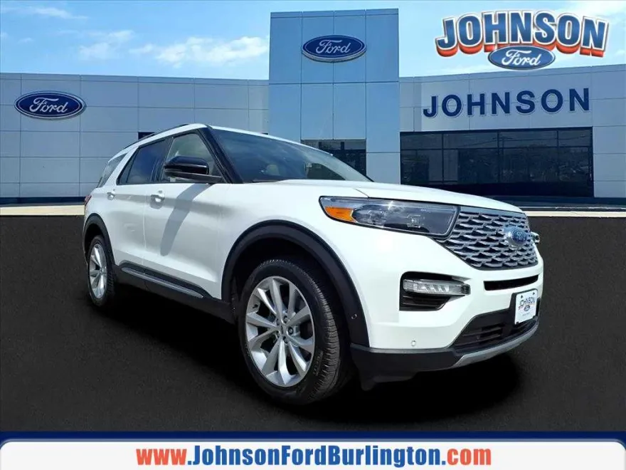 2022 Ford Explorer Platinum photo 1