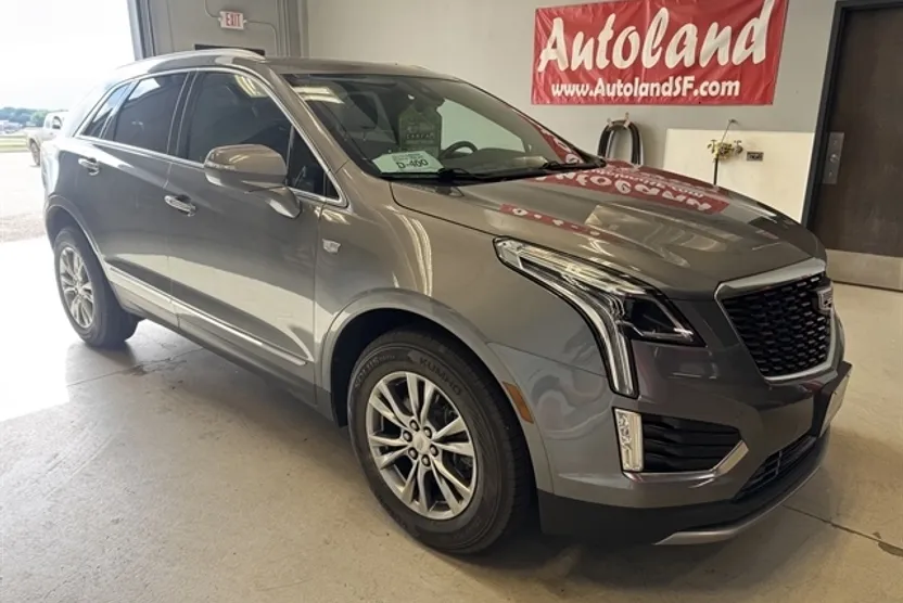 2021 Cadillac XT5 Premium Luxury photo 1