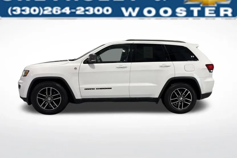2017 Jeep Grand Cherokee Trailhawk photo 1