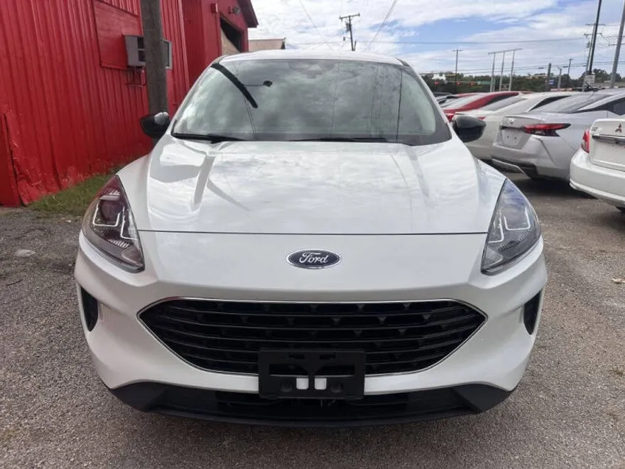 2021 Ford Escape SE photo 1