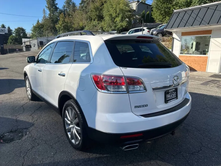 2008 Mazda CX-9 Grand Touring photo 1