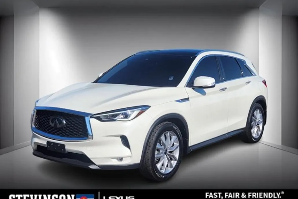 2021 Infiniti QX50 Luxe photo 1
