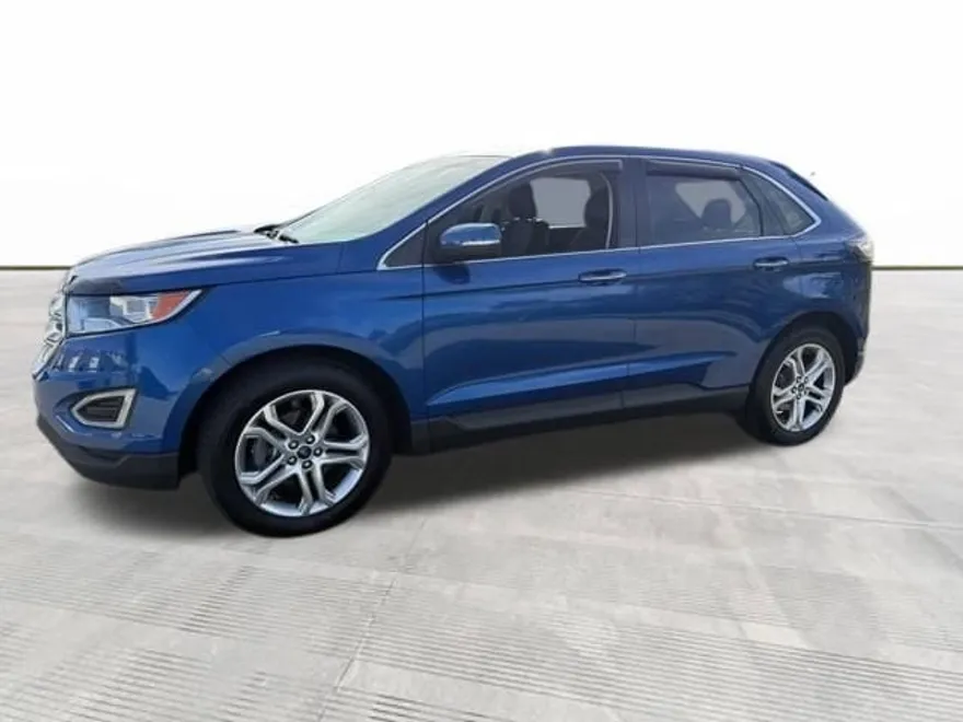 2018 Ford Edge Titanium photo 1