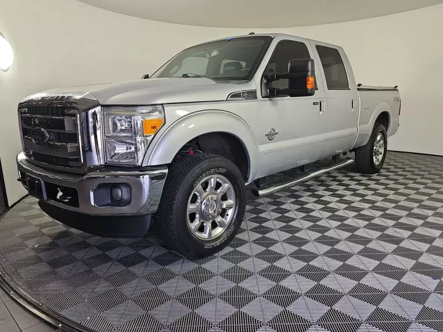 2015 Ford F-250 Lariat photo 1