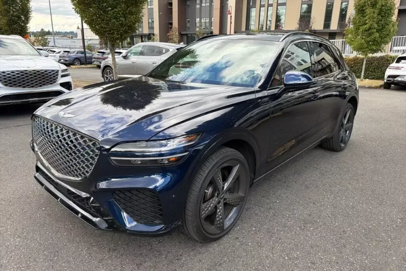 2023 Genesis GV70 3.5T Sport Prestige photo 1