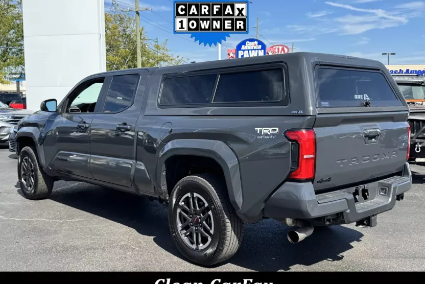 2024 Toyota Tacoma TRD Sport Double Cab photo 1