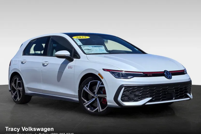 2025 Volkswagen Golf GTI SE photo 1