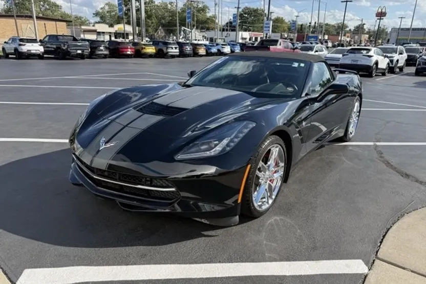 2019 Chevrolet Corvette Stingray 2LT photo 1