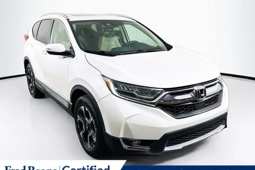 2017 Honda CR-V Touring photo 1