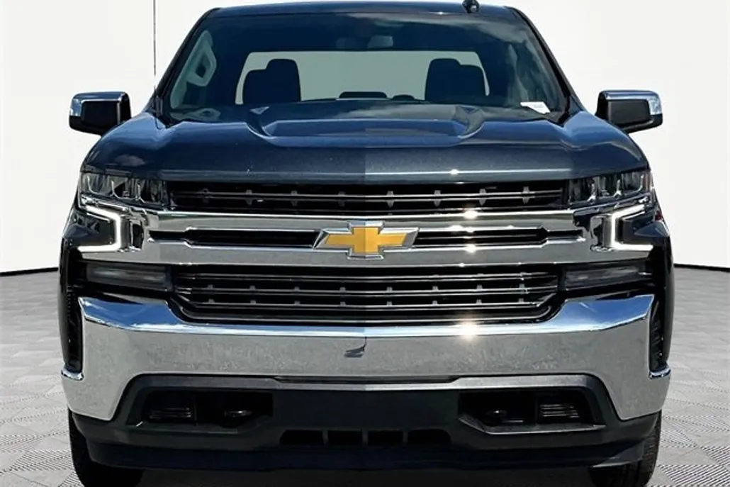 2021 Chevrolet Silverado 1500 LT photo 1