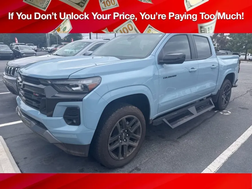 2025 Chevrolet Colorado Z71 photo 1