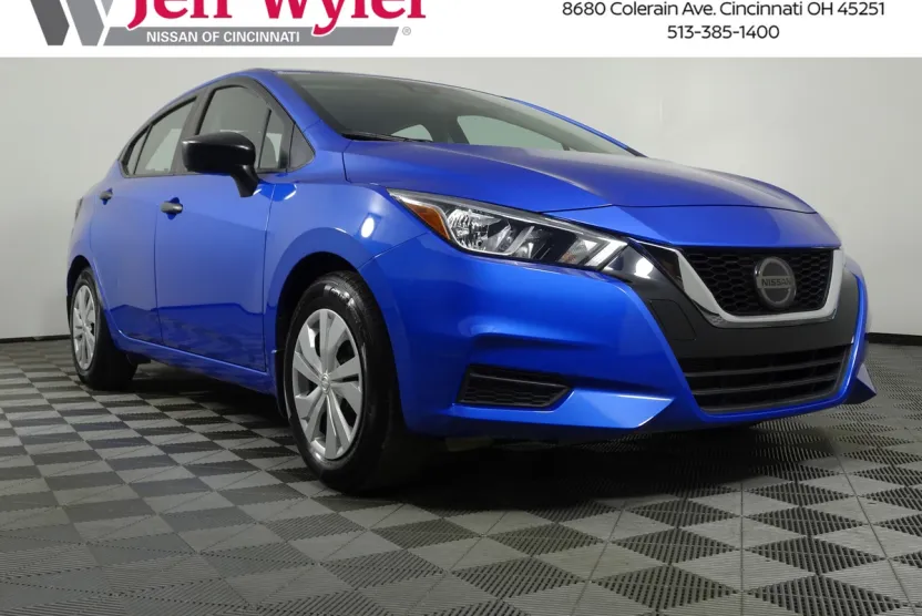 2021 Nissan Versa 1.6 S photo 1