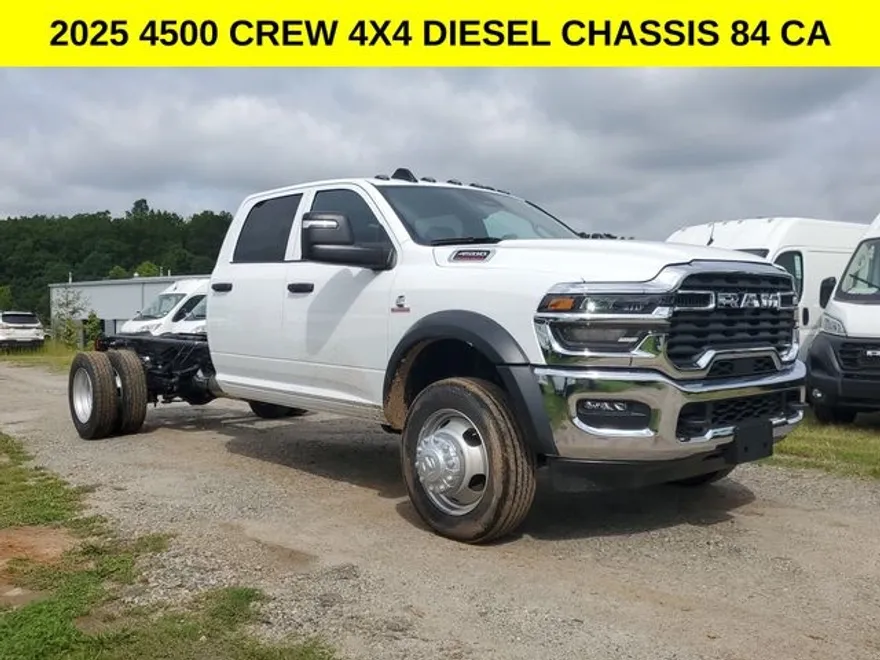 2025 Ram 4500 Tradesman photo 1
