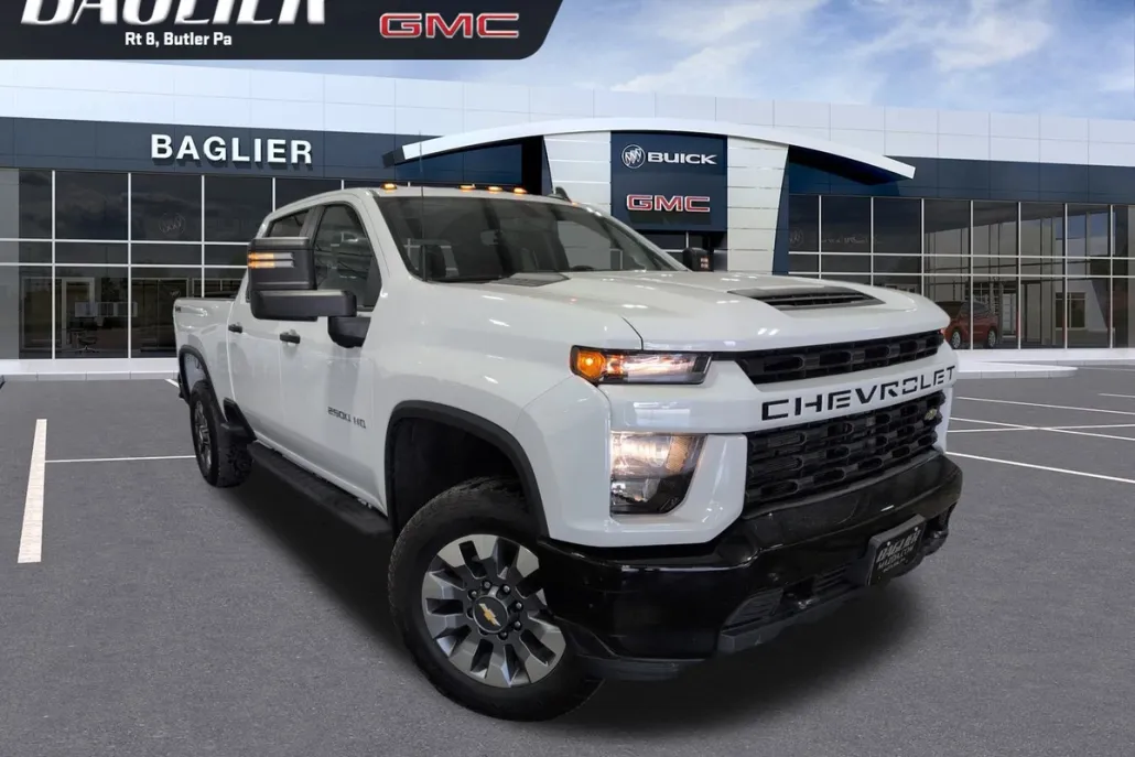 2022 Chevrolet Silverado 2500HD Custom photo 1