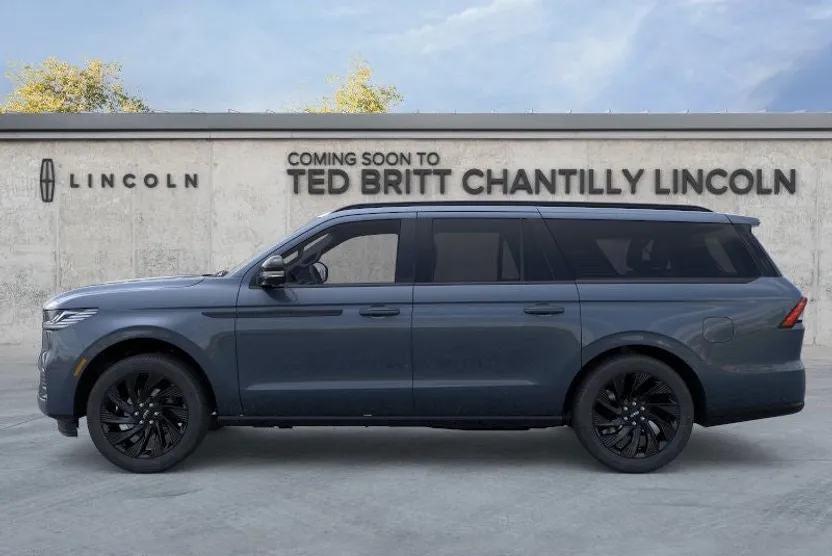 2025 Lincoln Navigator L Reserve photo 1