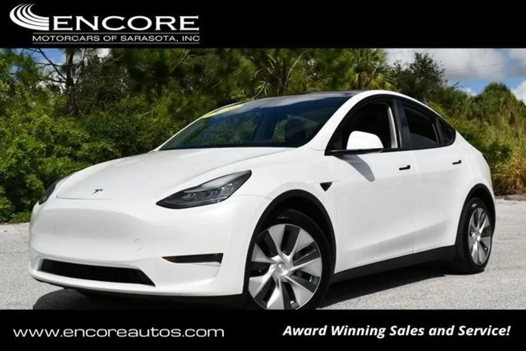 2020 Tesla Model Y Long Range photo 1