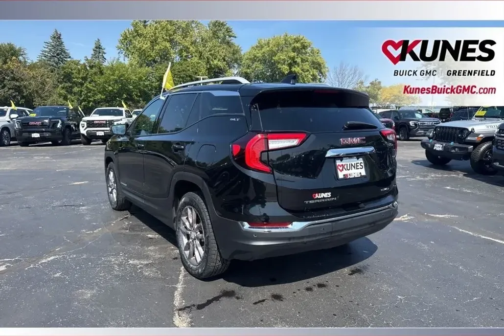 2023 Gmc Terrain SLT photo 1