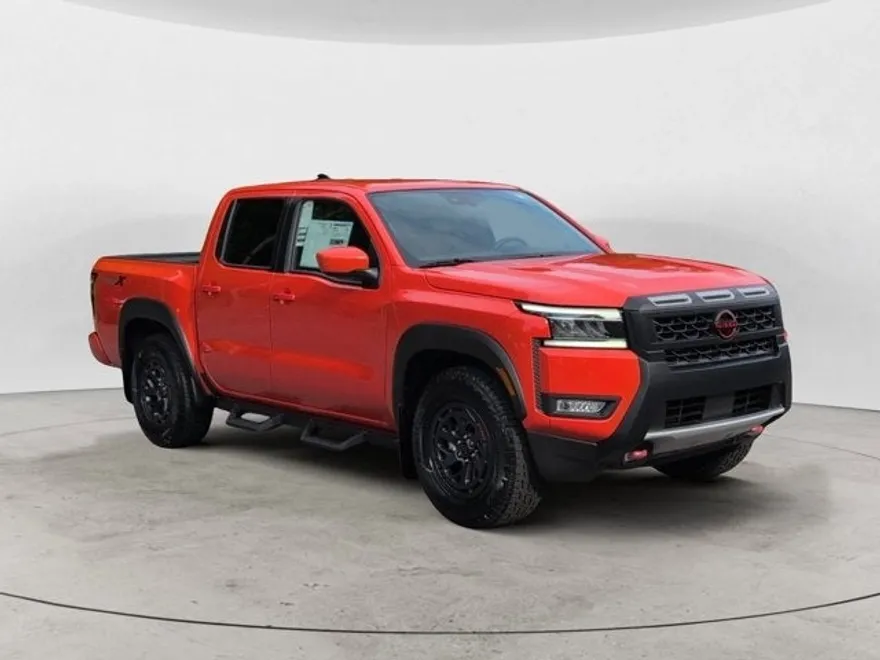 2025 Nissan Frontier PRO-X photo 1