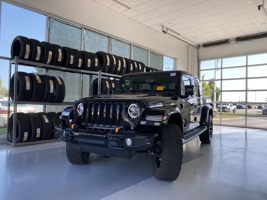 2022 Jeep Gladiator High Altitude photo 1